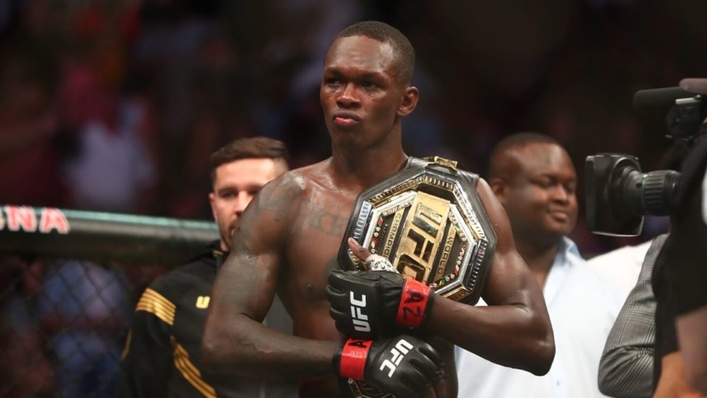 Israel Adesanya campione UFC 263