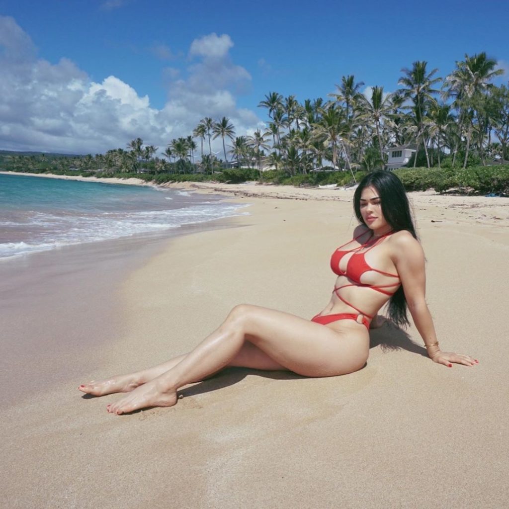 Rachael Ostovich_3